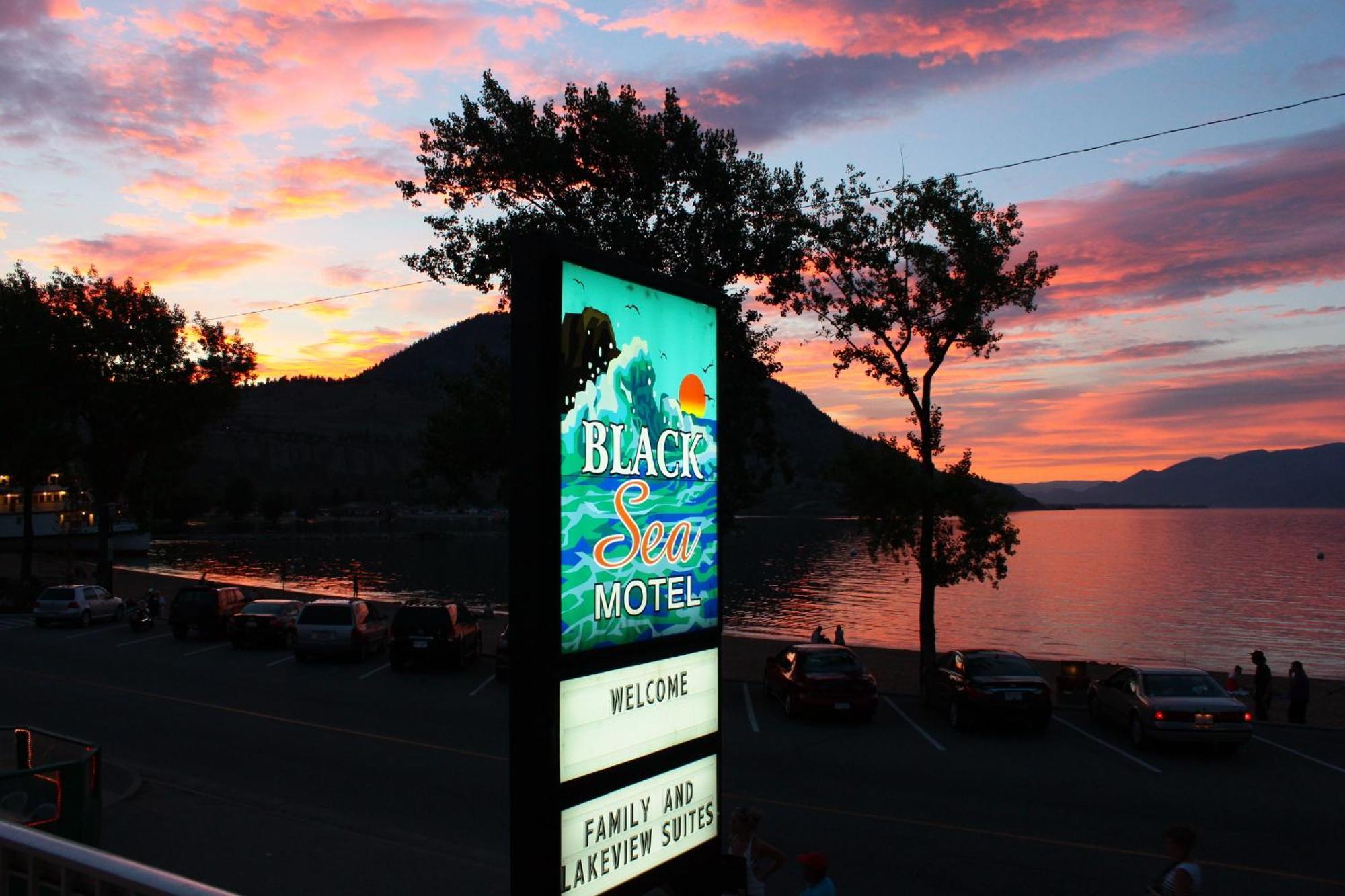 Black Sea Motel Penticton Eksteriør bilde