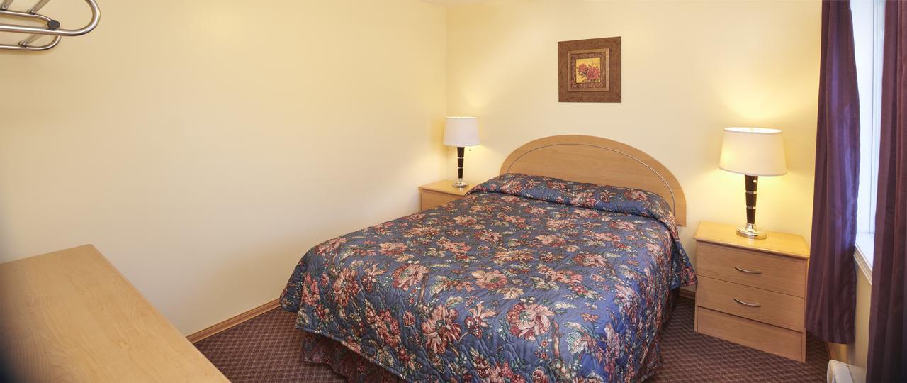 Black Sea Motel Penticton Eksteriør bilde