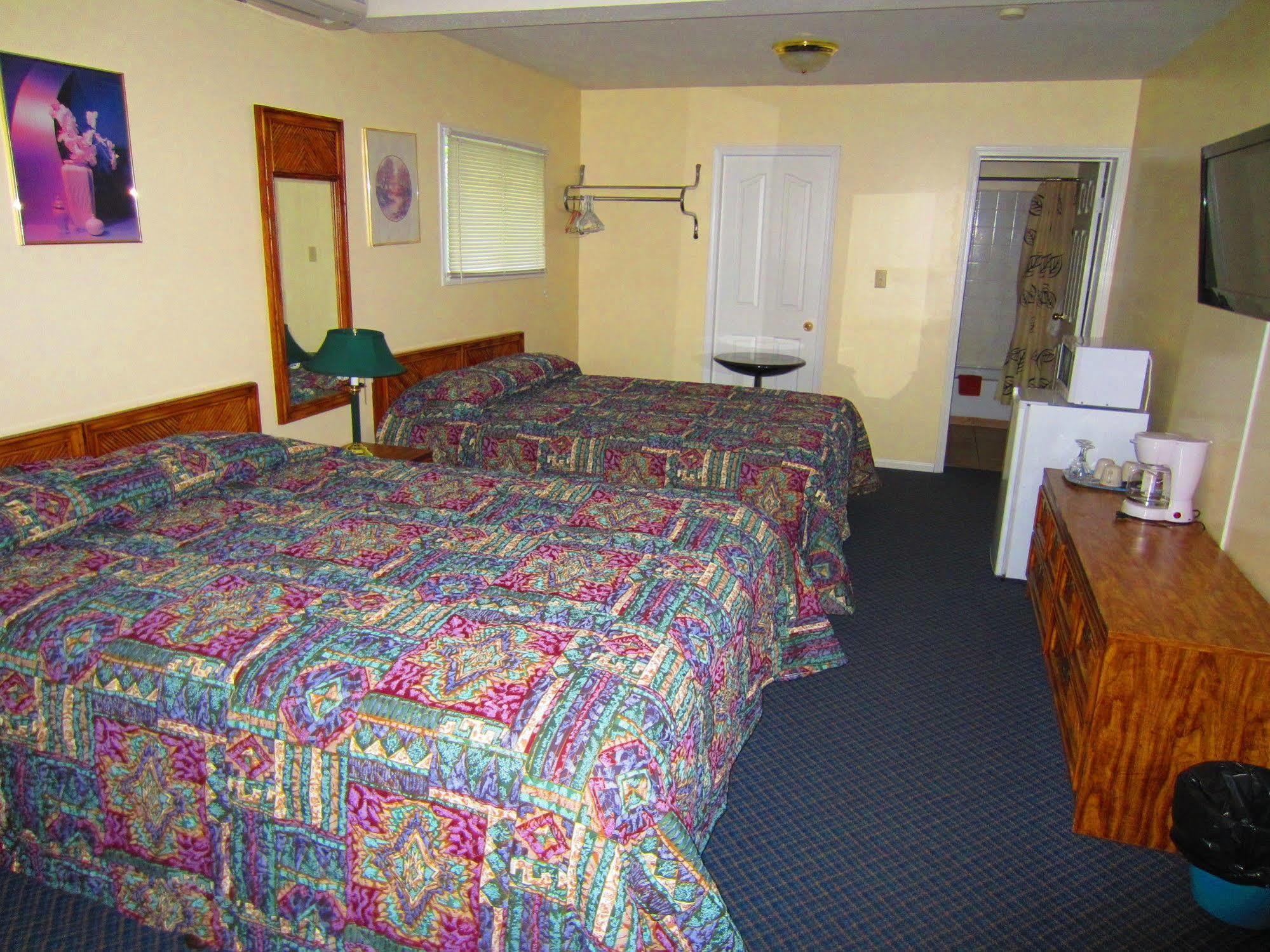 Black Sea Motel Penticton Eksteriør bilde